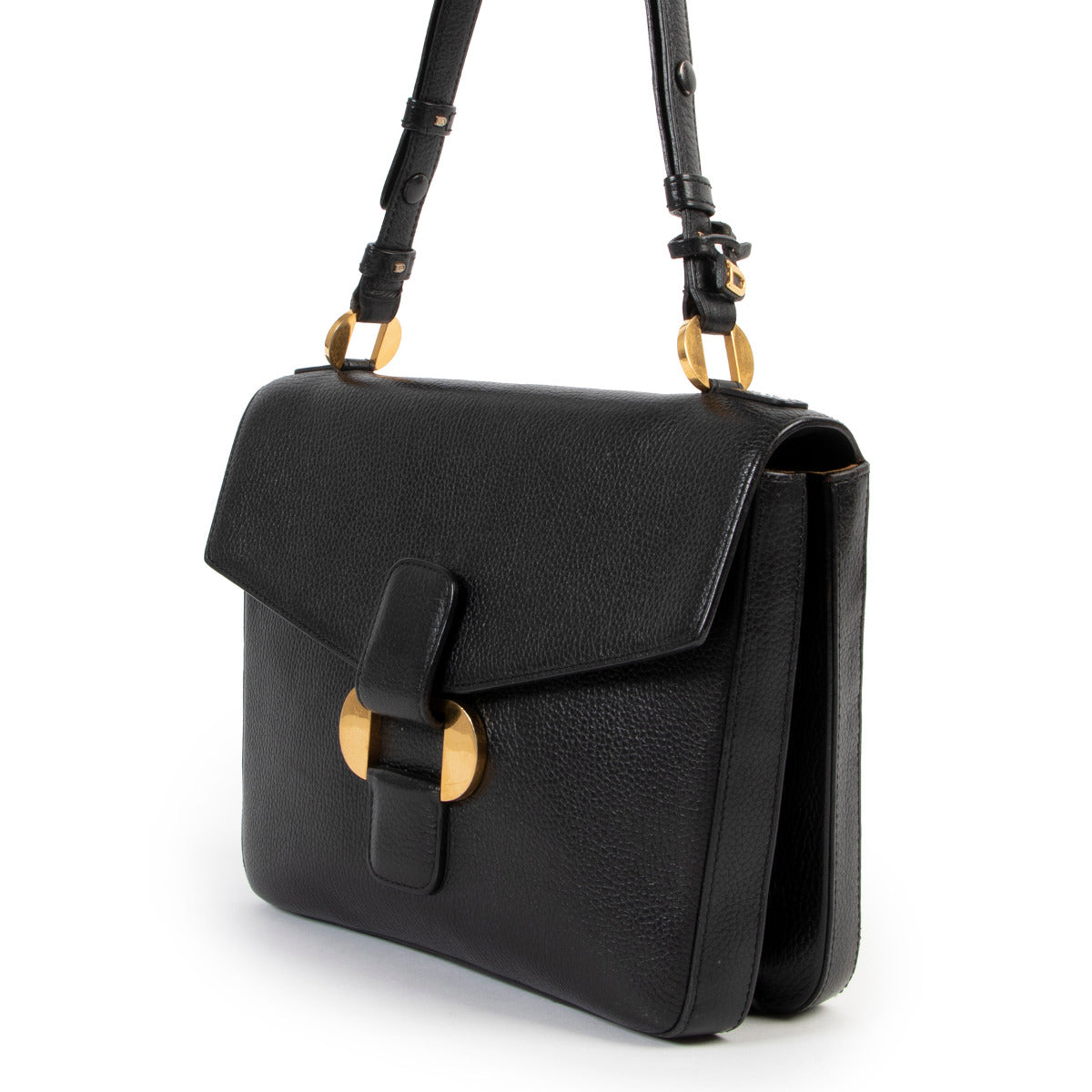 Delvaux Black and Gold Shoulder Bag aan de beste prijs bij Labellov tweedehands luxe in ANtwerpen.