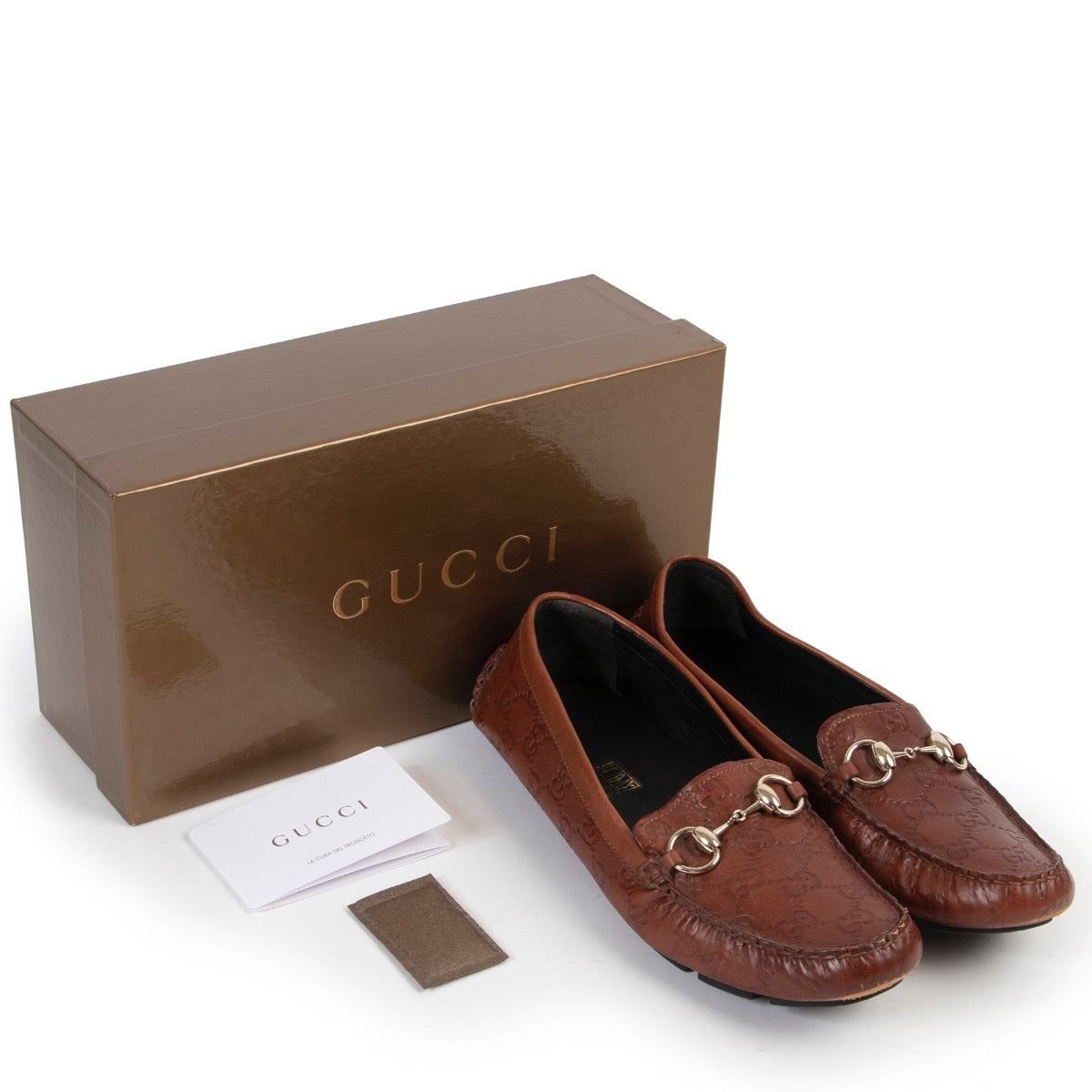 Shop safe online brown Gucci monogram flats, Gucci shoes in very goed condition, Brown Gucci flats in very good condition