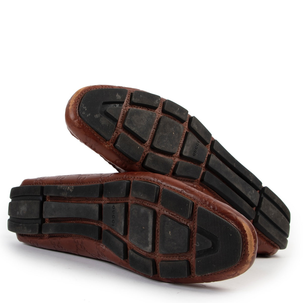 Shop safe online brown Gucci monogram flats, Gucci shoes in very goed condition, Brown Gucci flats in very good condition