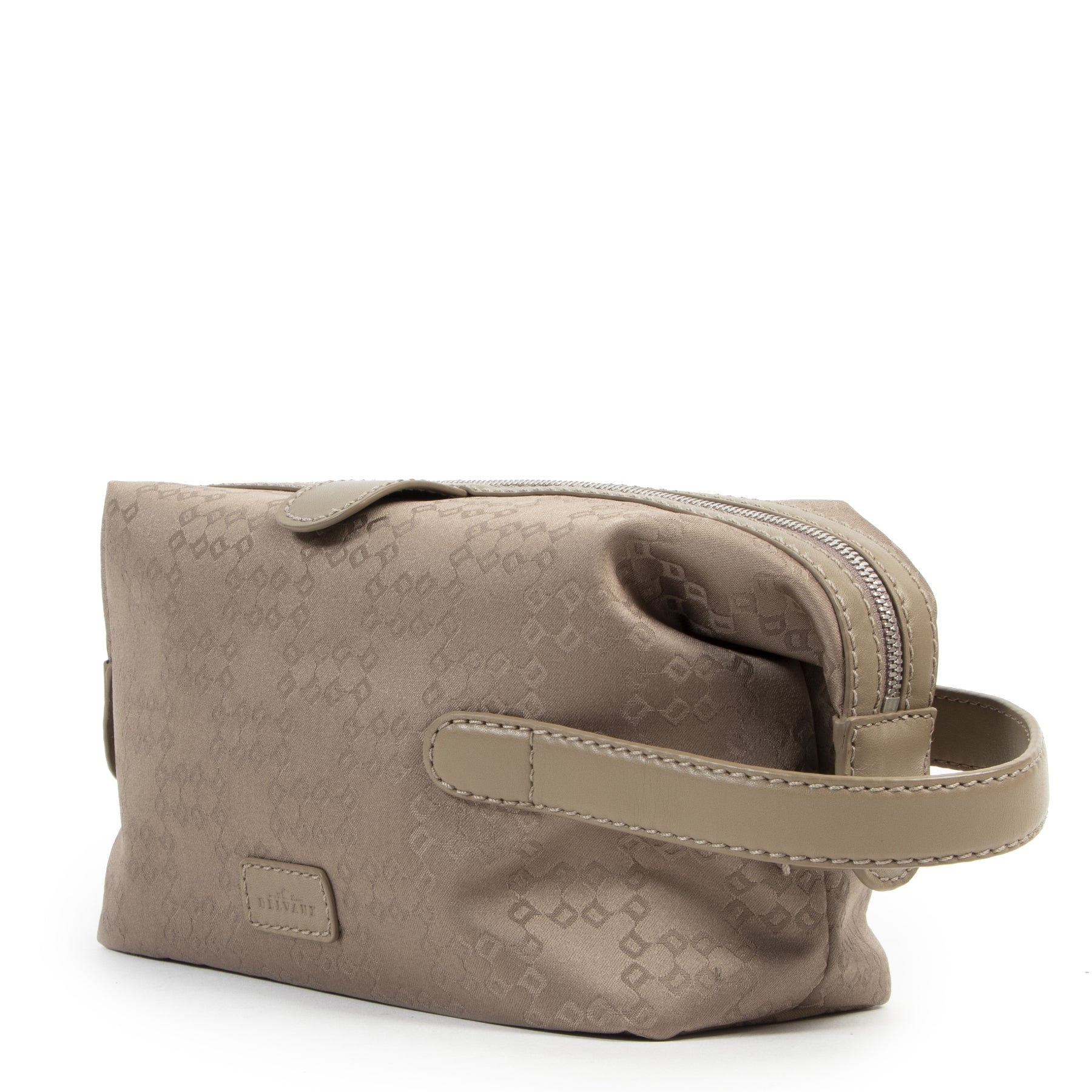Acheter d'authentiques beauty cases Delvaux d'occasion à bon prix chez LabelLOV.