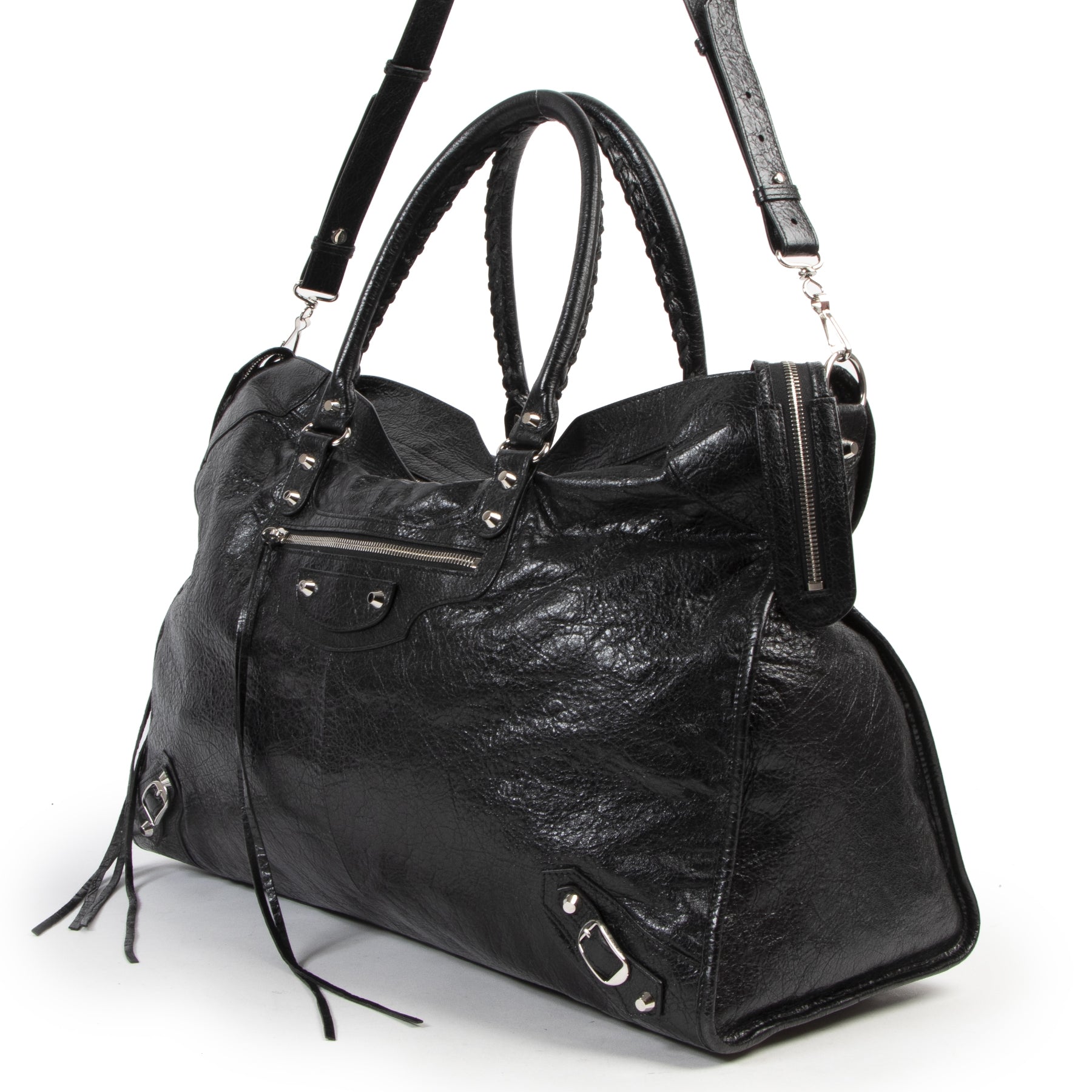 Koop authentieke tweedehands weekendtassen van Balenciaga met een juiste prijs bij LabelLOV.