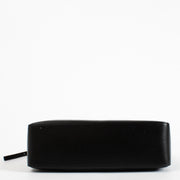 Authentic Second Hand Givenchy Black Shoulder bag on Labellov.com