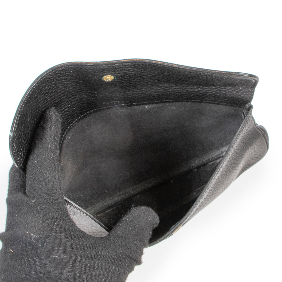 Shop safe online at Labellov in Antwerp this 100% authentic second hand Delvaux Black Leather Pouch