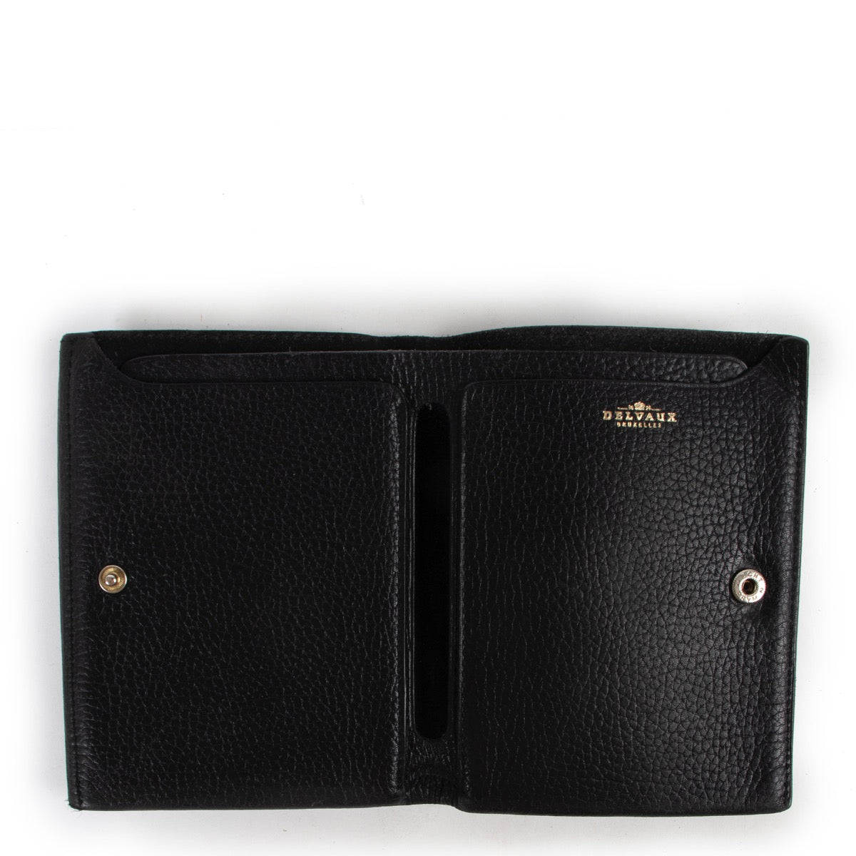 Shop safe online at Labellov in Antwerp this 100% authentic second hand Delvaux Black Leather Wallet