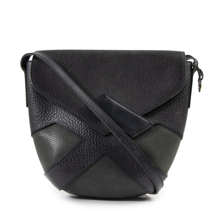 Authentic secondhand Delvaux Blue Bicolor Leather Crossbody Bag designer bags fashion luxury vintage webshop safe secure online shopping