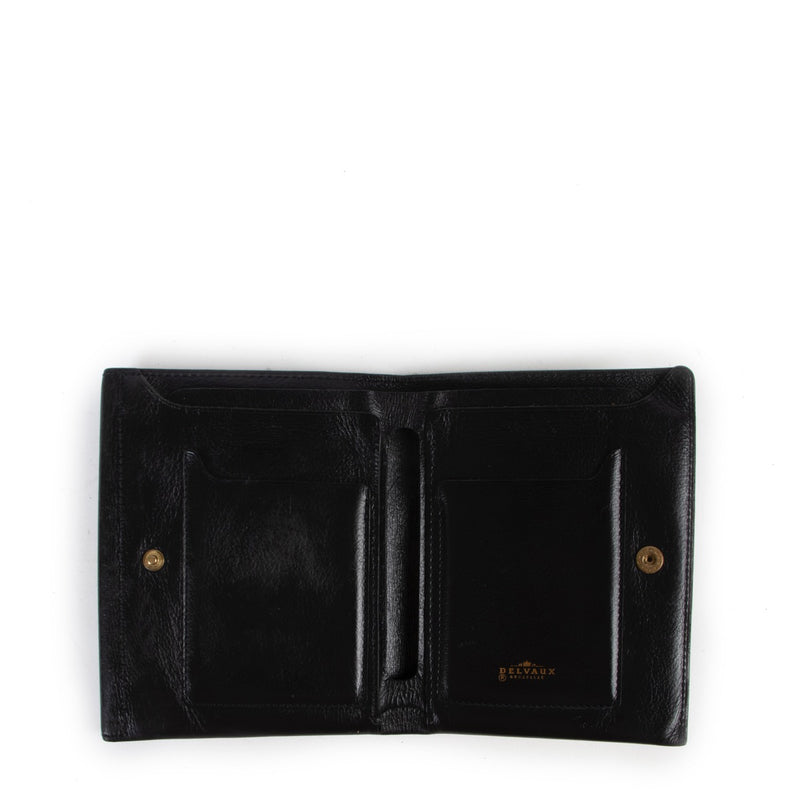 Shop safe online at Labellov in Antwerp this 100% authentic second hand Delvaux Black Leather Wallet