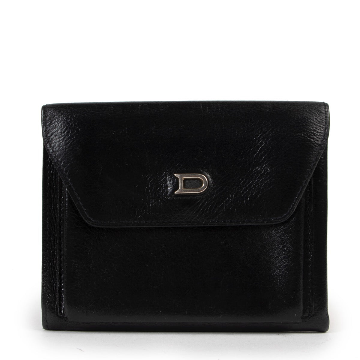 Shop safe online at Labellov in Antwerp this 100% authentic second hand Delvaux Black Leather Wallet