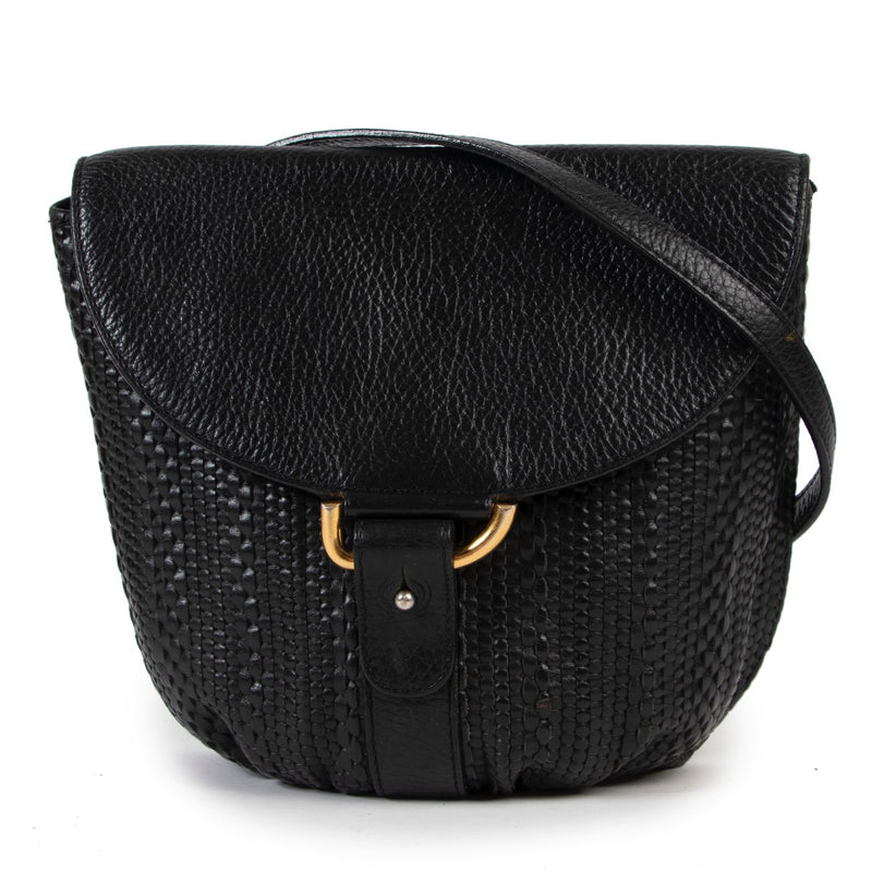 Shop safe online at Labellov in Antwerp this 100% authentic second hand Delvaux Black Toile De Cuir Crossbody