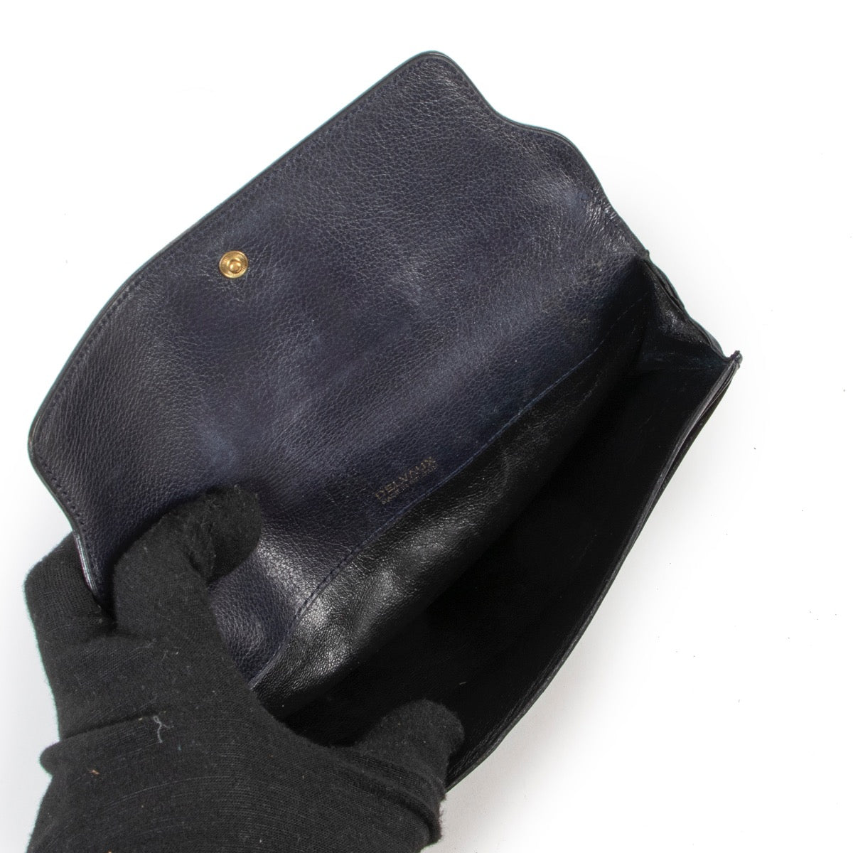 Shop safe online at Labellov in Antwerp this 100% authentic second hand Delvaux Blue Leather Wallet