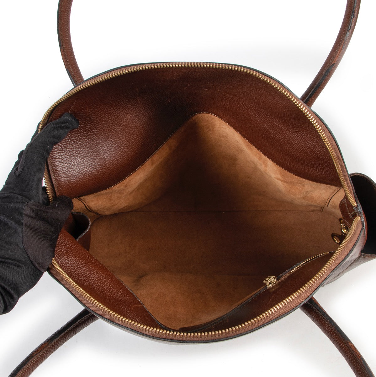 Shop safe online authentic second hand Delvaux Brown Mousson Shoulder Bag. Buy online Delvaux Brown Mousson Shoulder Bag in a safe way. Shop Delvaux Brown Mousson Shoulder Bag online safely.