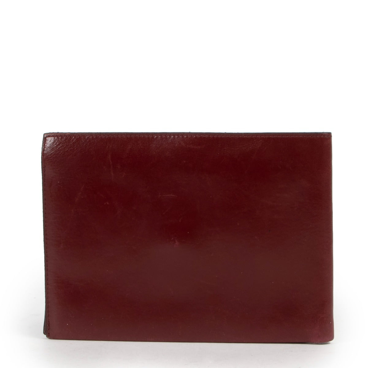 Vintage Delvaux Burgundy Wallet available at Labellov. Secondhand designer Delvaux items available now online or in store.