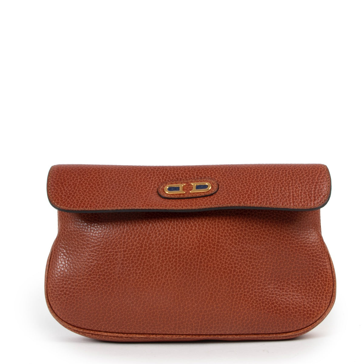 Shop safe online at Labellov in Antwerp this 100% authentic second hand Delvaux Cognac Leather Pouch