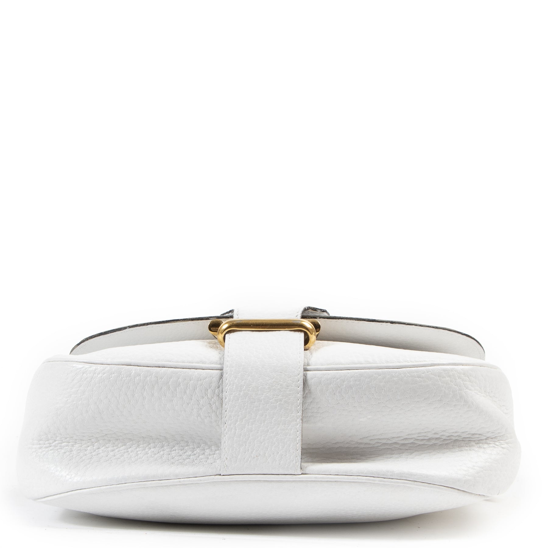 Authentic secondhand Delvaux bags at the right price at Labellov vnitage webshop. Safe and secure online shopping. Koop authentieke tweedehands Delvaux tassen met juiste prijs bij Labellov.