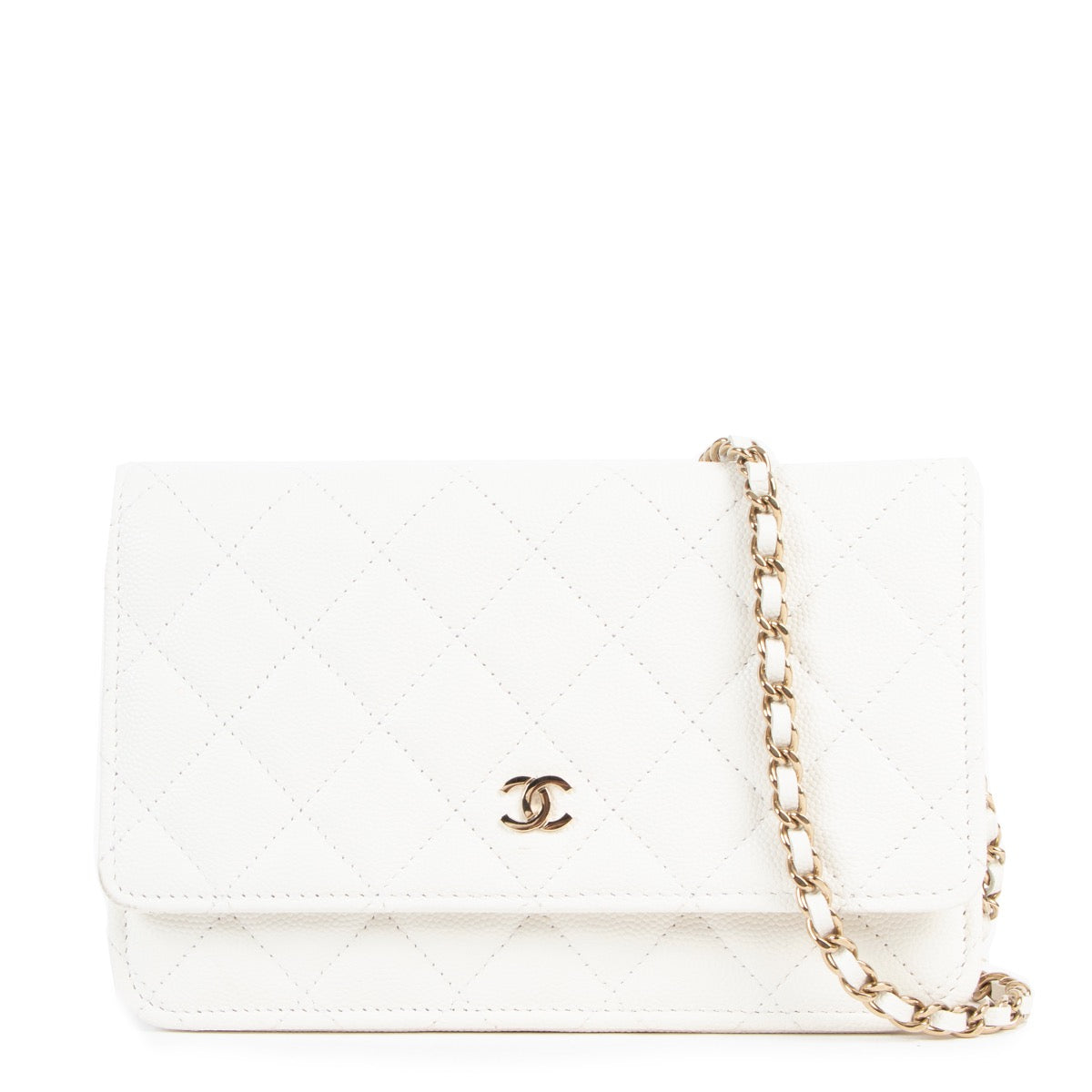 Shop safe online an authentic second hand Chanel White Caviar Leather Classic Wallet On Chain at labellov.com in Antwerp