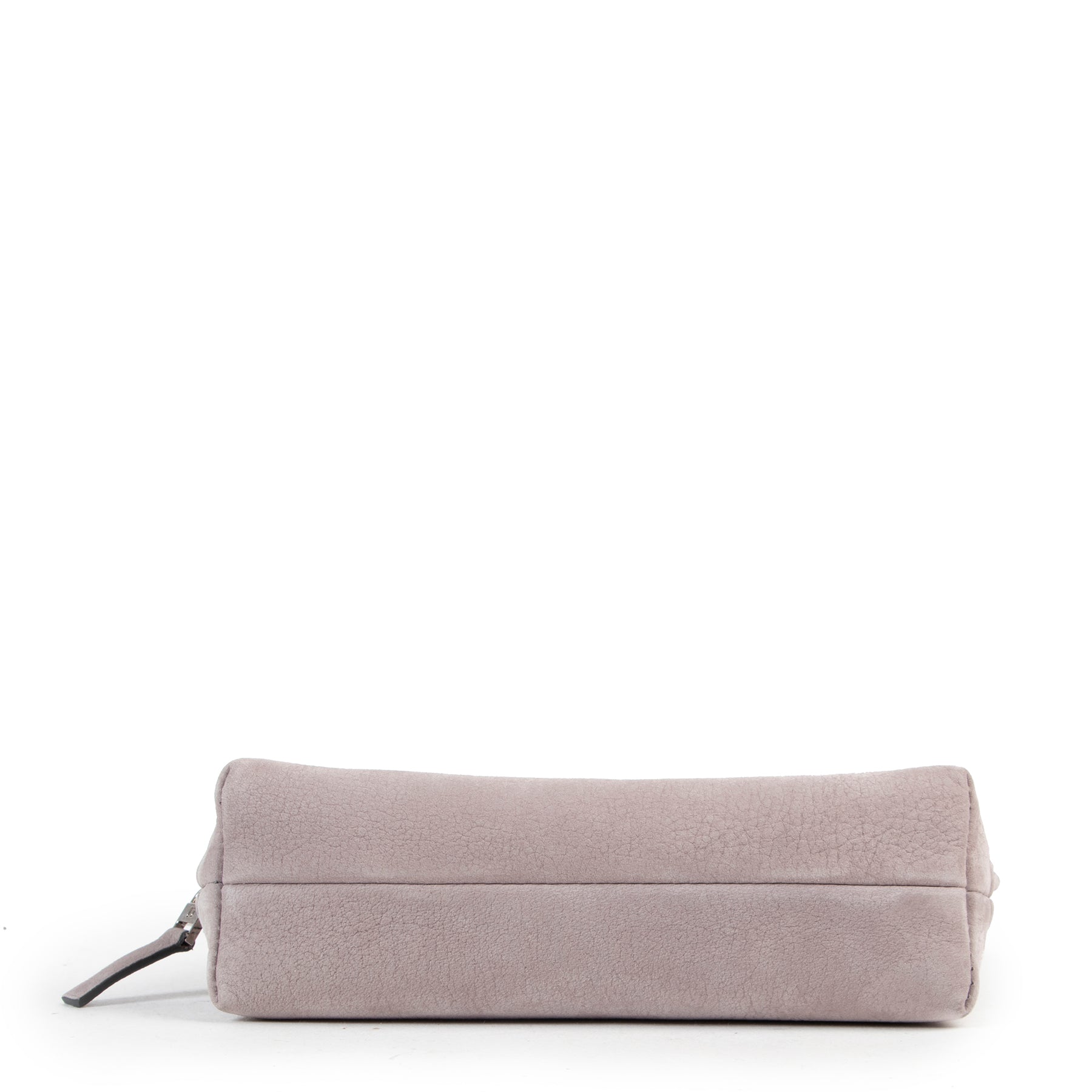 Buy authentic secondhand Delvaux bags at Labellov vintage fashion webshop for the lowest price. Koop authentieke tweedehands Delvaux tassen bij Labellov vintage mode webshop aan de laagste prijs.