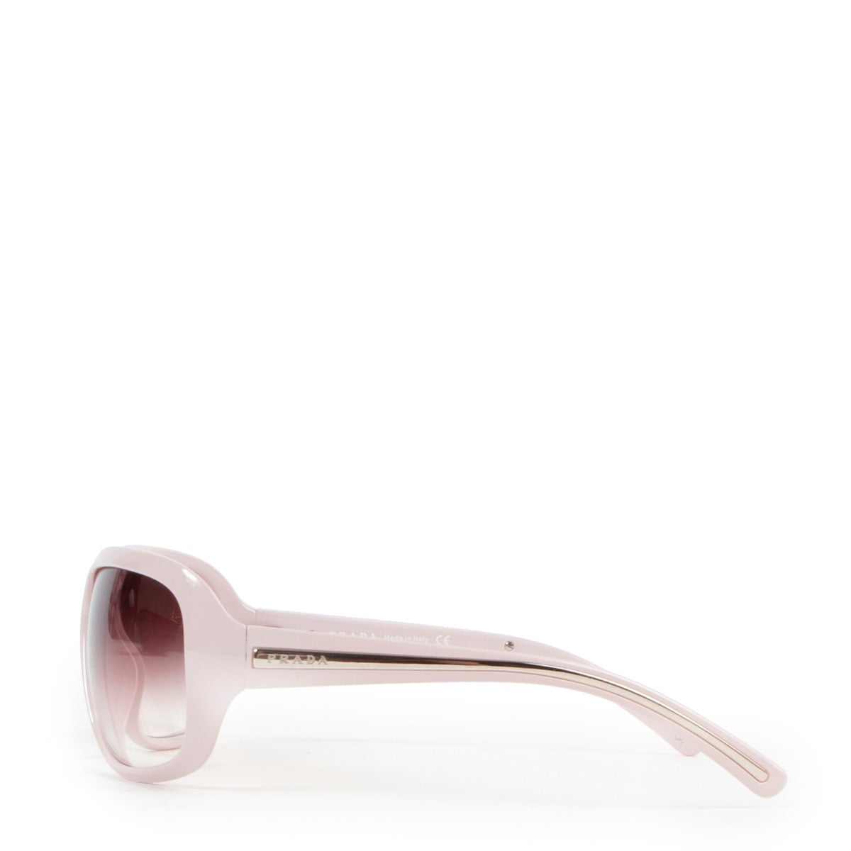 Buy these Prada sunglasses for a reasonable price online or in store at Labellov.