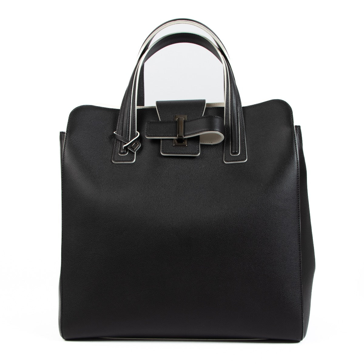 Shop safe online at Labellov in Antwerp this 100% authentic second hand Delvaux Rodeo Bicolor Simplissime Tote
