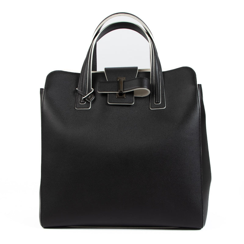 Shop safe online at Labellov in Antwerp this 100% authentic second hand Delvaux Rodeo Bicolor Simplissime Tote