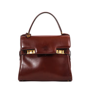 Buy an authentic Delvaux Tempête PM Vintage Chestnut Box Calf in preloved condition at Labellov in Antwerp.