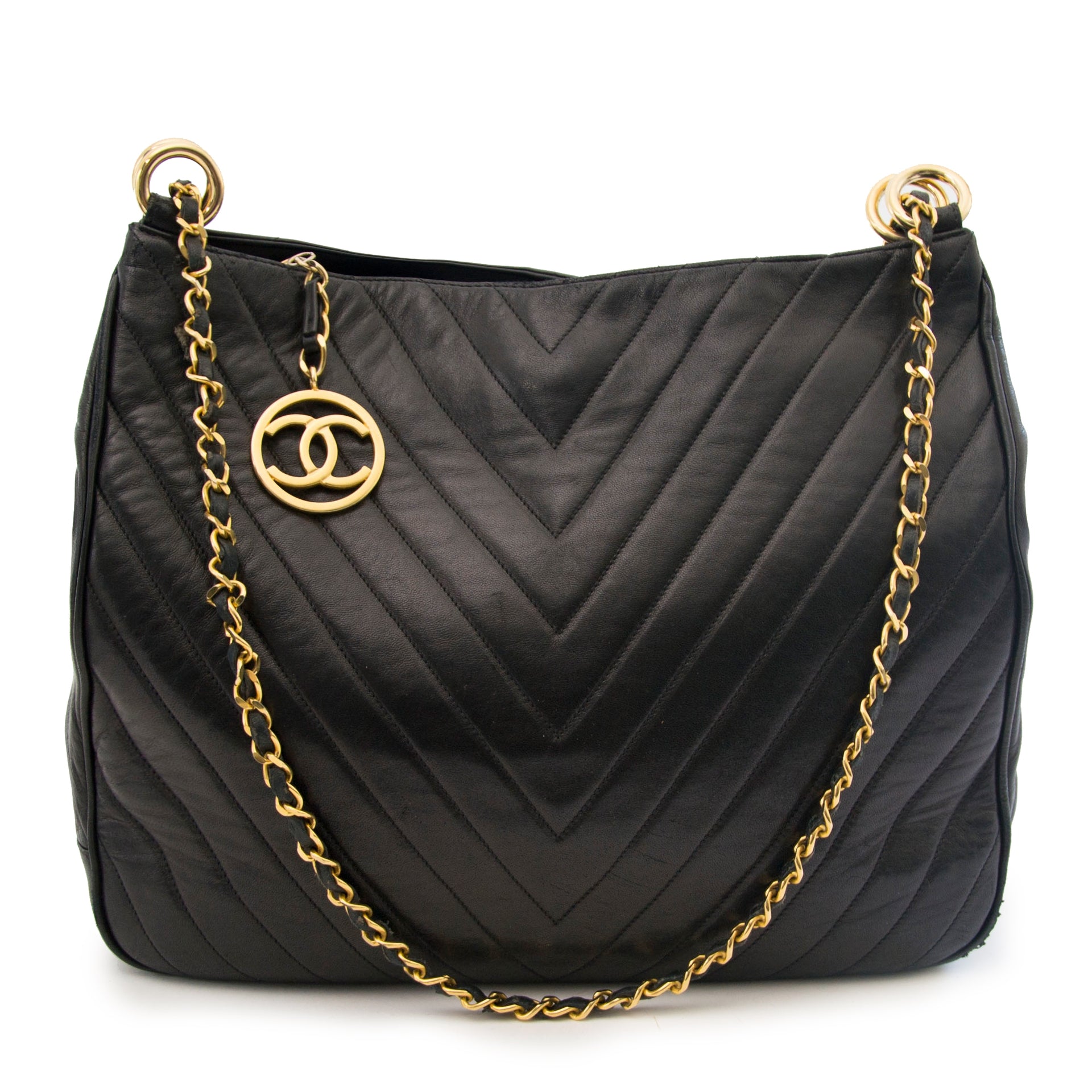 acheter en ligne seconde main Chanel Vintage Black Cheveron Shoulderbag
