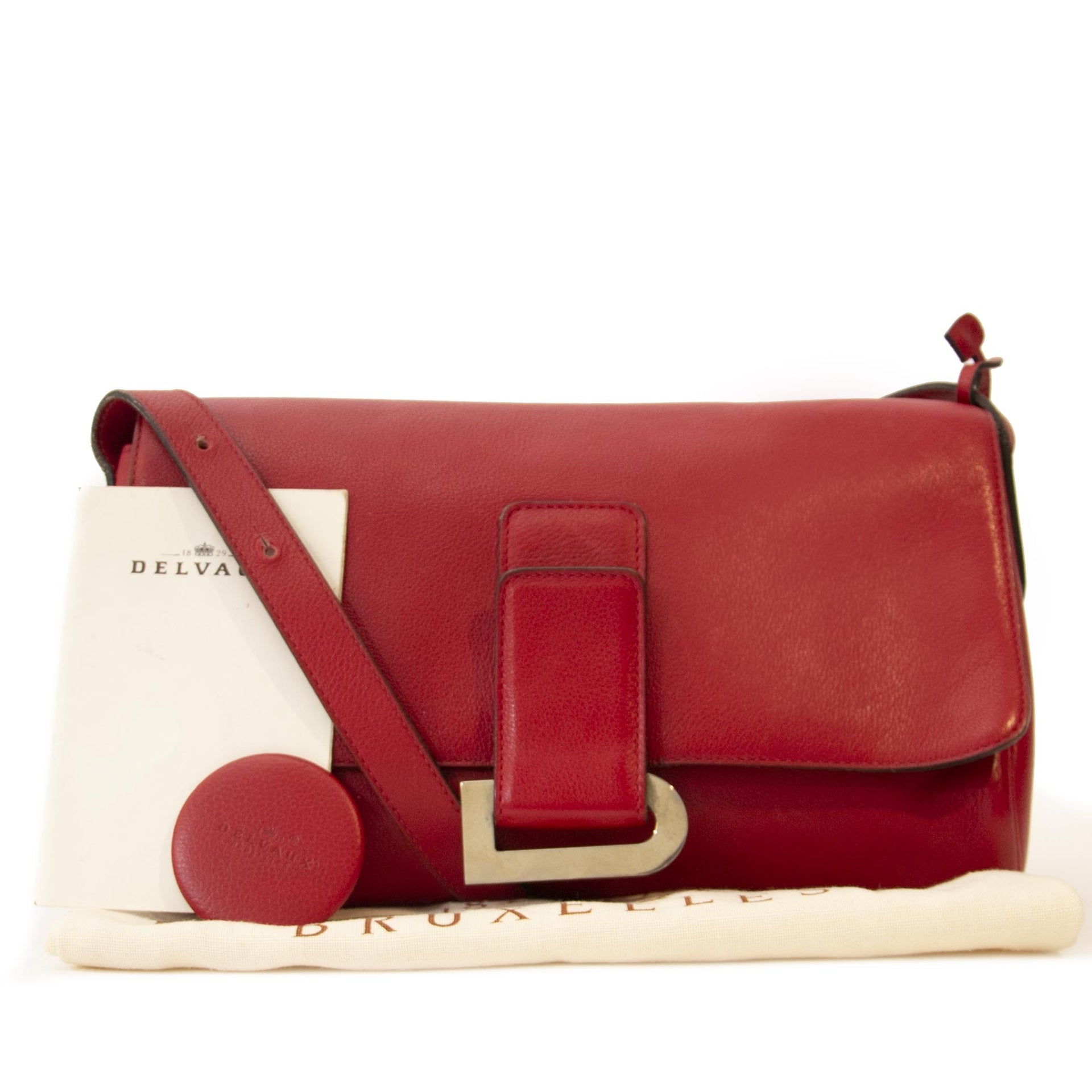 Authentic second-hand vintage Delvaux Passerelle Trotteur Red Crossbody Bag buy online webshop LabelLOV