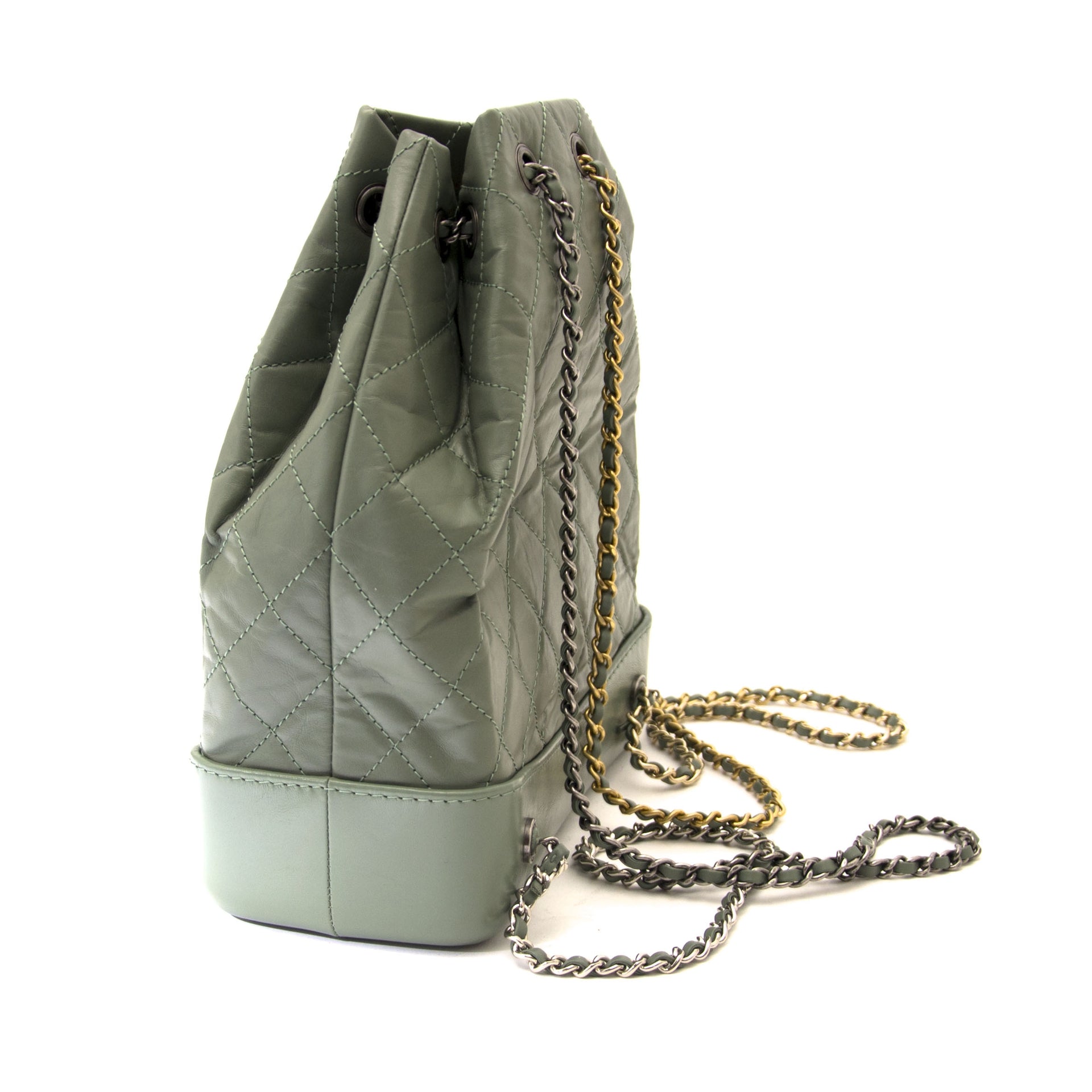 koop veilig online tegen de beste pris Chanel Small Green Gabrielle Backpack