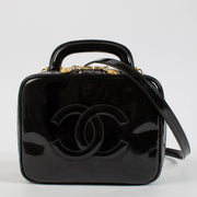 Shop 100% authentic second hand Chanel Black Patent Vintage Vanity Case on Labellov.com