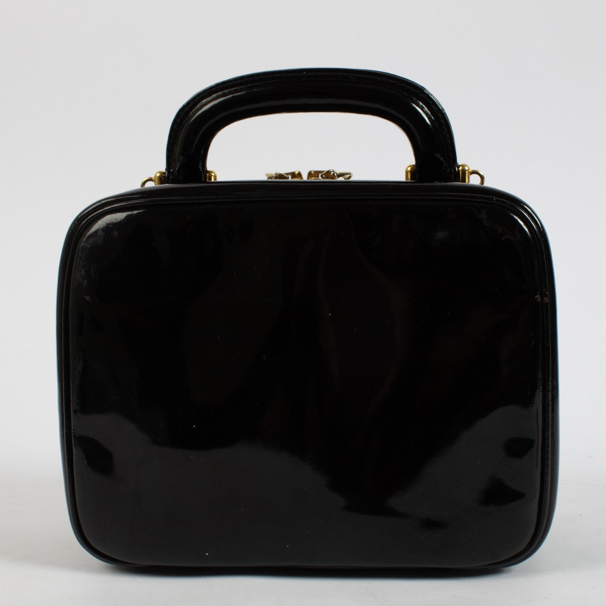 Shop 100% authentic second hand Chanel Black Patent Vintage Vanity Case on Labellov.com