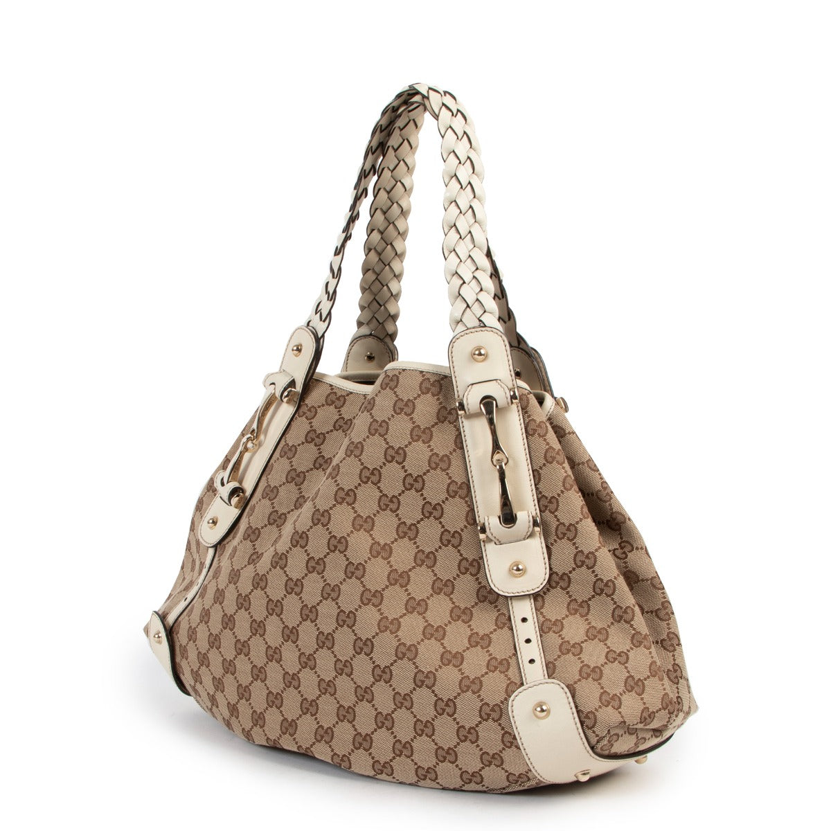 Gucci White Beige Pelham GG Bag now available at Labellov. Vintage Gucci. Secondhand Gucci. Buy and sell your designer vintage secondhand handbags and items at Labellov Luxury Antwerp.