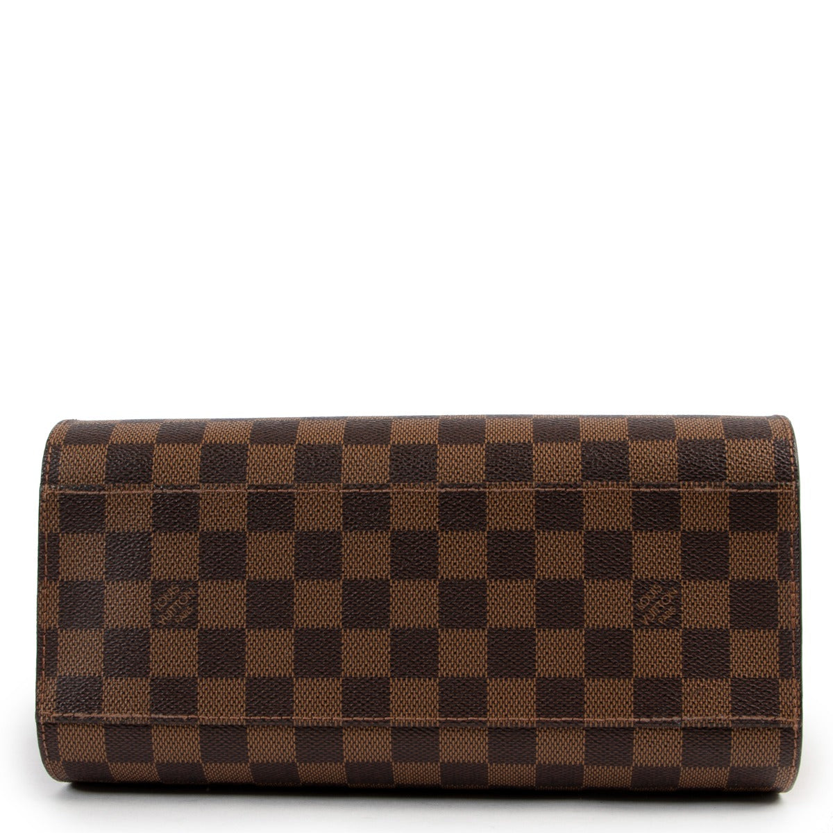 Now available at Labellov this Louis Vuitton Damier Ebene Triana for a reasonable price and in good condition. Buy and sell your designer items with excellent service. Buy designer vintage secondhand handbags and accessories.