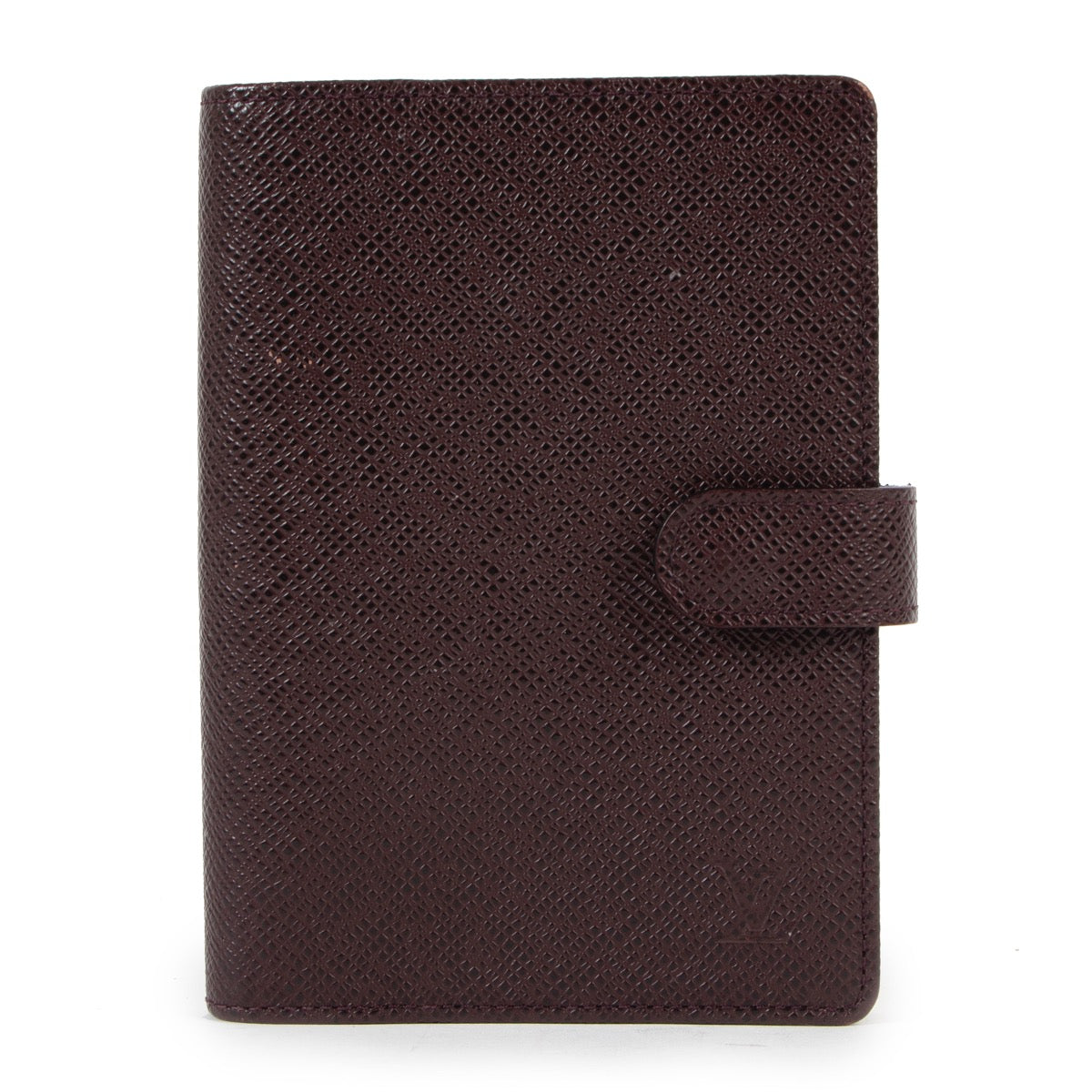 Shop safe online at Labellov in Antwerp this 100% authentic second hand Louis Vuitton Burgundy Taïga Leather Agenda Cover PM