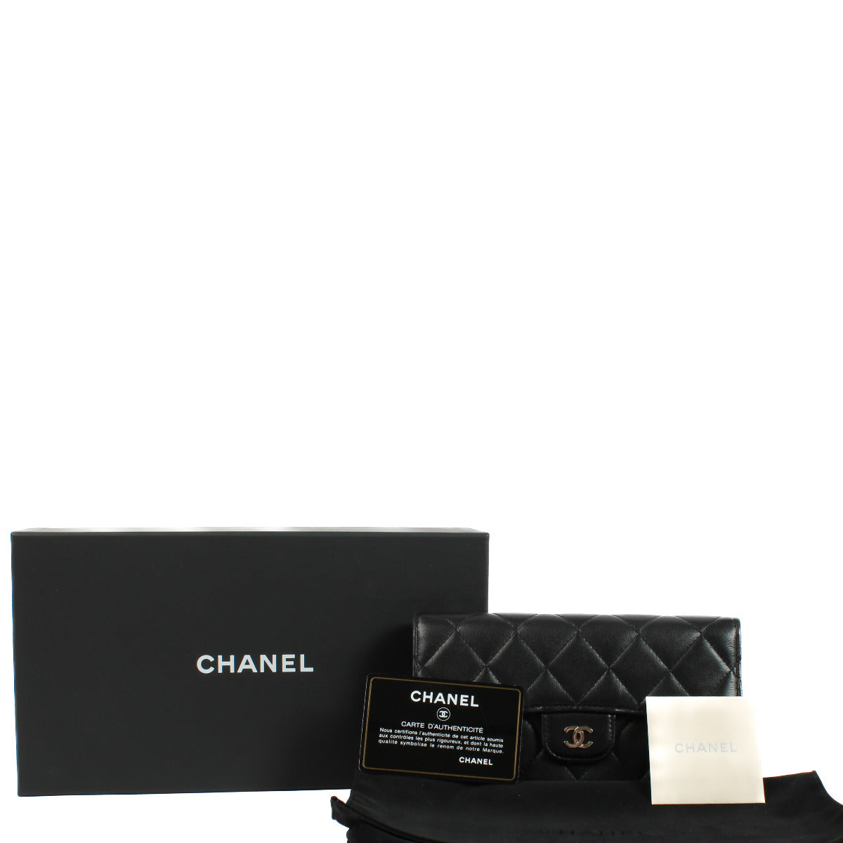 Chanel Black Classic Long Wallet pour le meilleur prix chez Labellov à Anvers et Knokke.