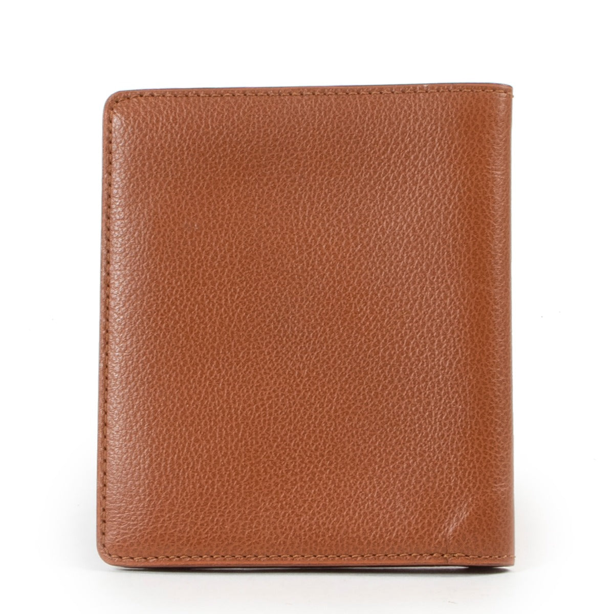 Buy and sell your designer items at Labellov Luxury such as this Delvaux Wallet Cognac online or in store. Koop of verkoop jouw designer items bij Labellov Luxury zoals deze Delvaux Wallet Cognac online of in de winkel.