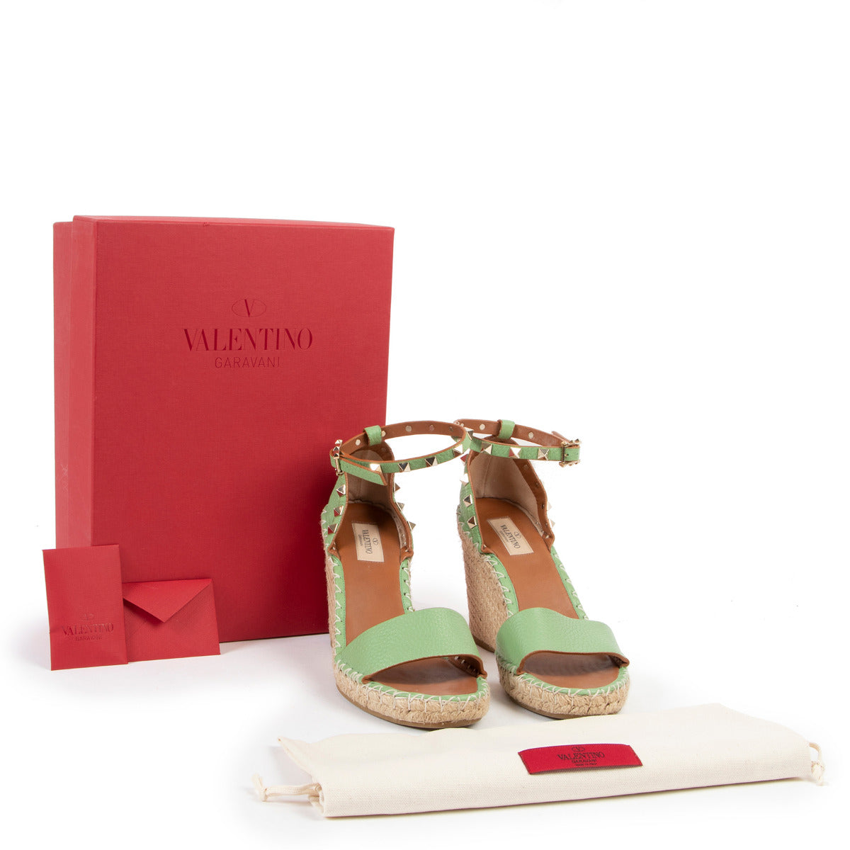 Valentino Pistacchio Green Wedges - size 39 for the best price at Labellov secondhand luxury in Antwerp.