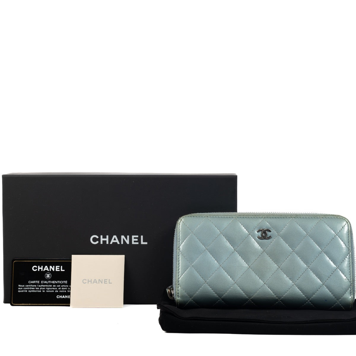 Shop 100% authentic second-hand Chanel Blue Wallet on Labellov.com