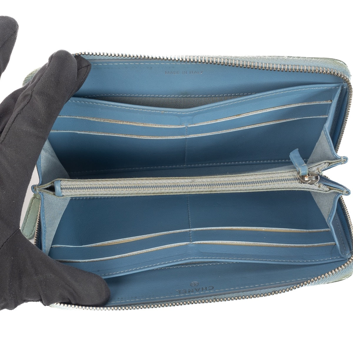 Shop 100% authentic second-hand Chanel Blue Wallet on Labellov.com