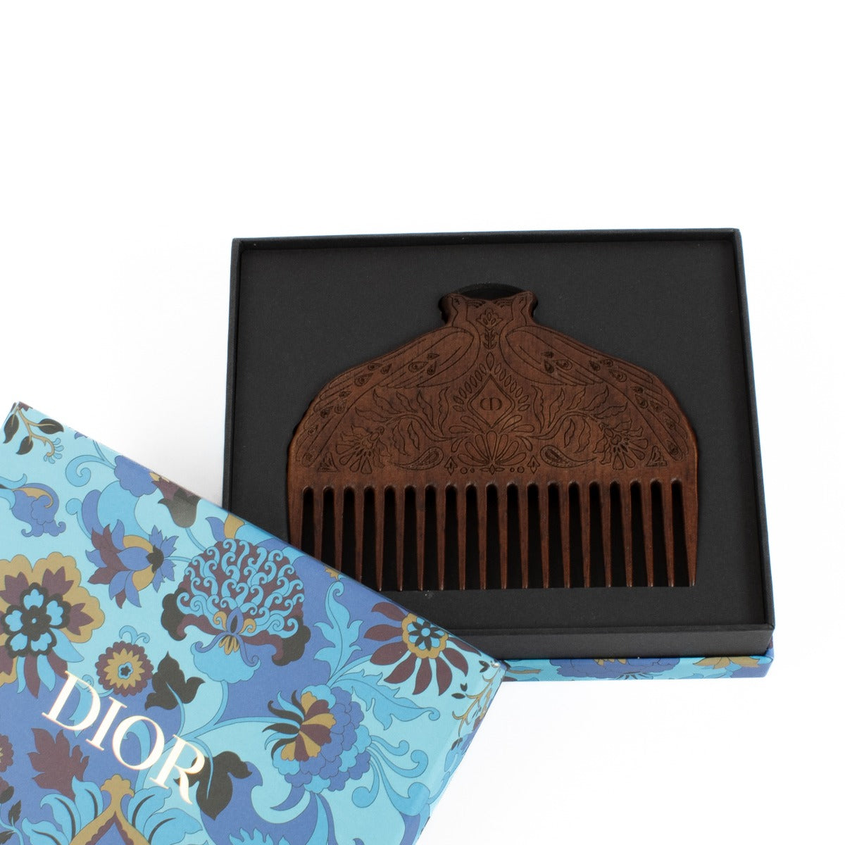 Shop 100% authentic secondhand Christian Dior Jardin Indien Wooden Comb on Labellov.com