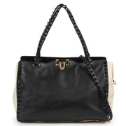 Valentino Garavani Bicolor Rockstud Tote for the best price at Labellov secondhand luxury in Antwerp Belgium. Koop en verkoop uw authentieke designer tassen aan de beste prijs.