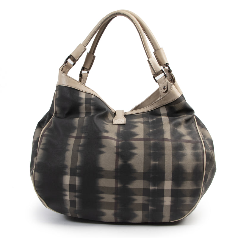Authentic secondhand Burberry Check Canvas Oversized Tote Bag designer bags fashion luxury vintage webshop safe secure online shopping