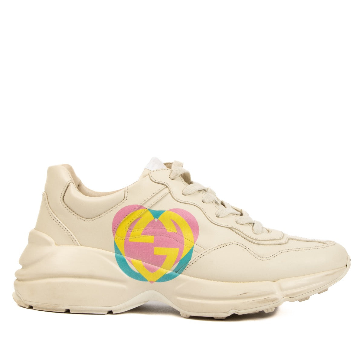 Shop 100% authentic second-hand Gucci Beige Rhyton Sneakers - Size 41 on Labellov.com