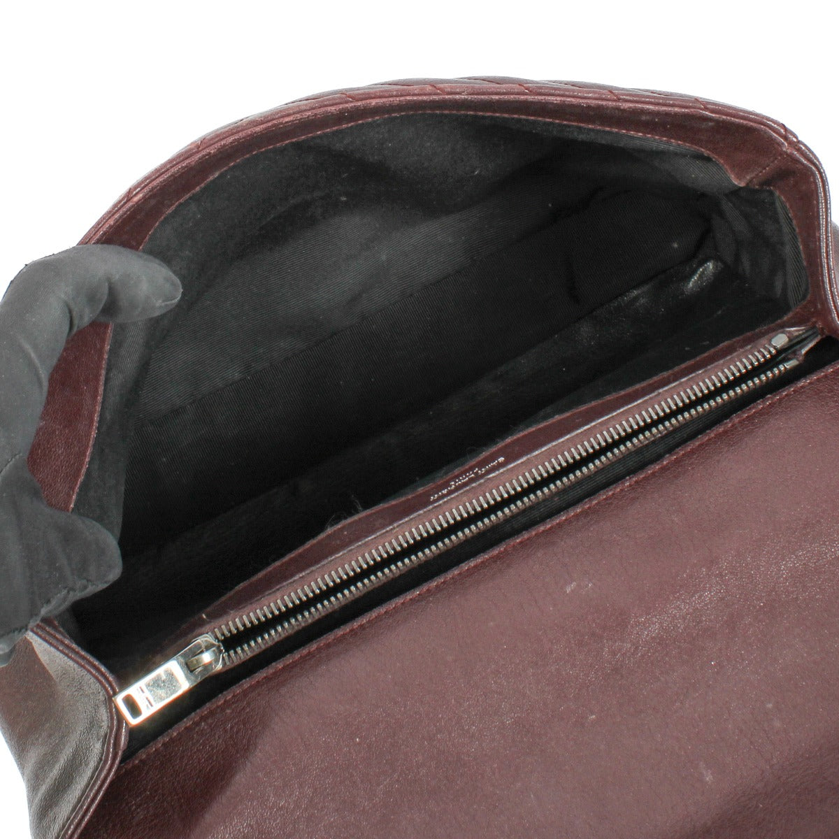 Shop 100% authentic secondhand Saint Laurent Burgundy College Large Shoulder Bag on Labellov.com