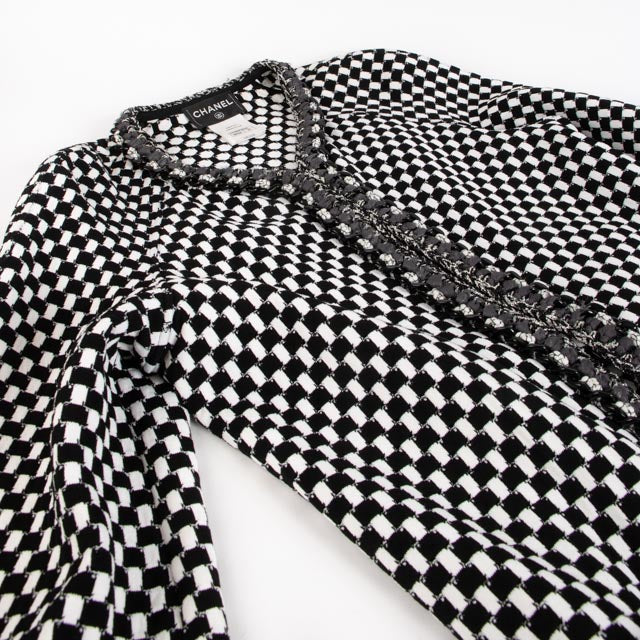 Chanel 14P White Knit Chain Jacket - Size 36 – Labellov