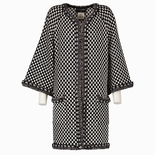 Chanel 14P White Knit Chain Jacket - Size 36 – Labellov
