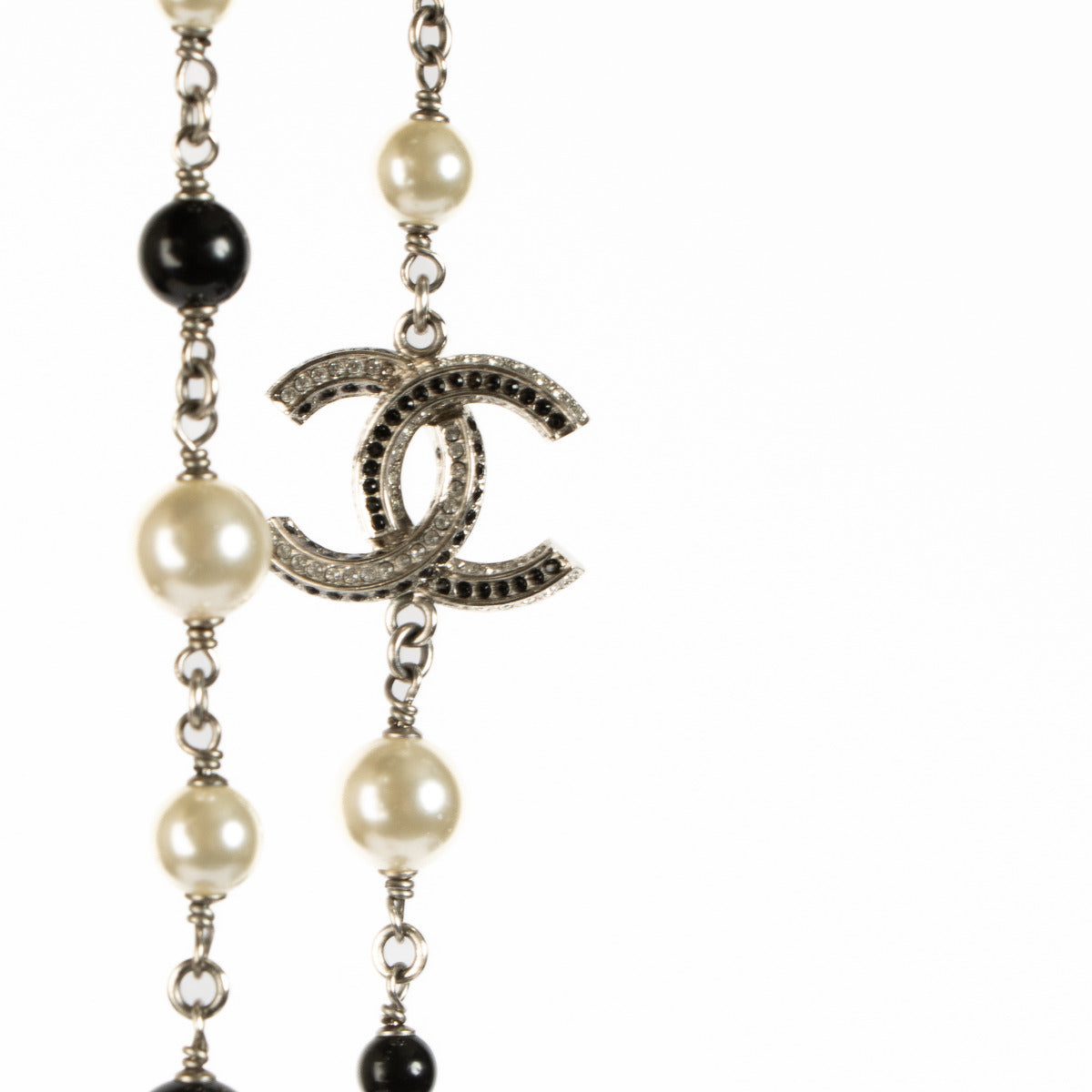 Collier Chanel 18V perles, argent et cristaux CC