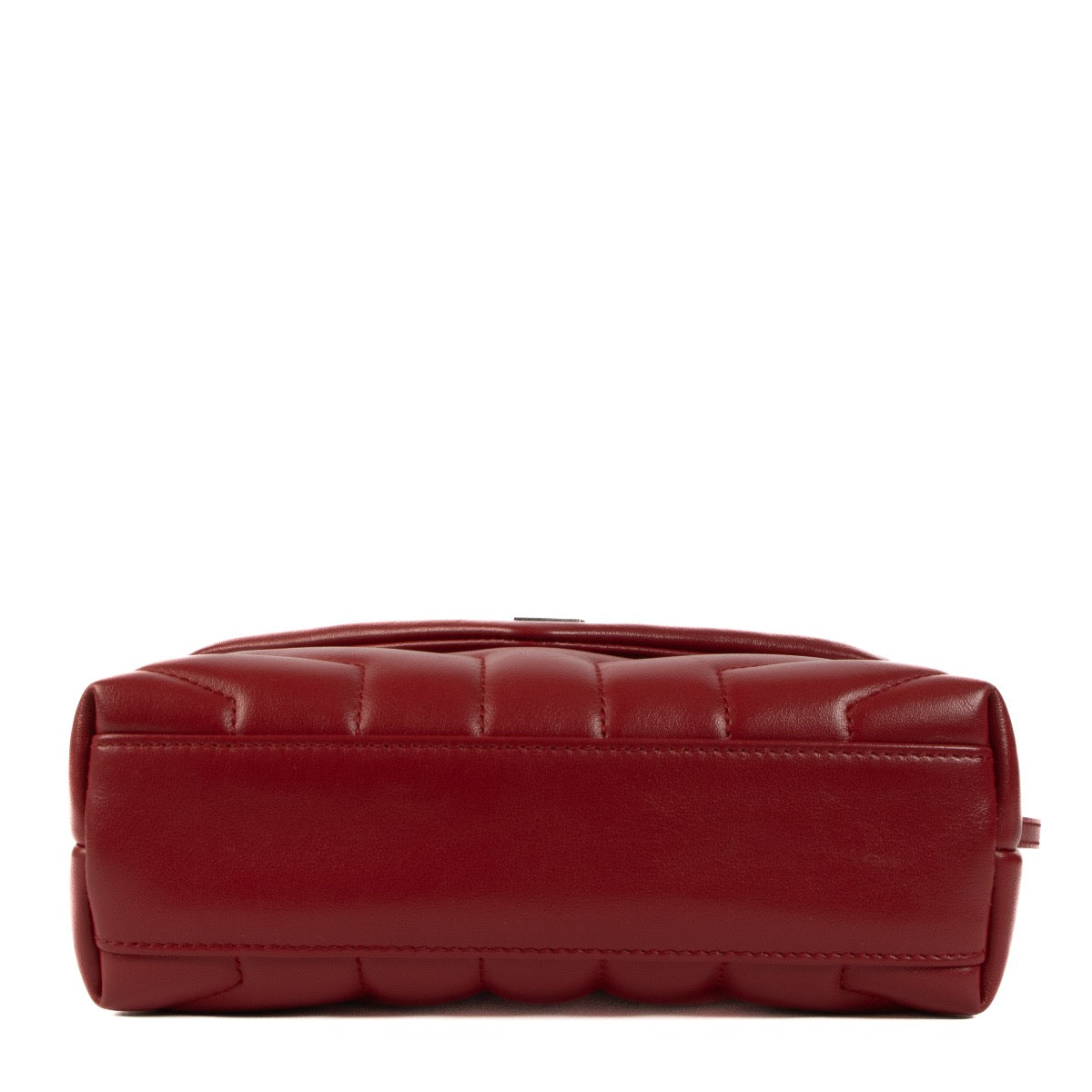 Buy an authentic second hand Saint Laurent Mini Loulou Red Crossbody Bag in very good condition at Labellov.