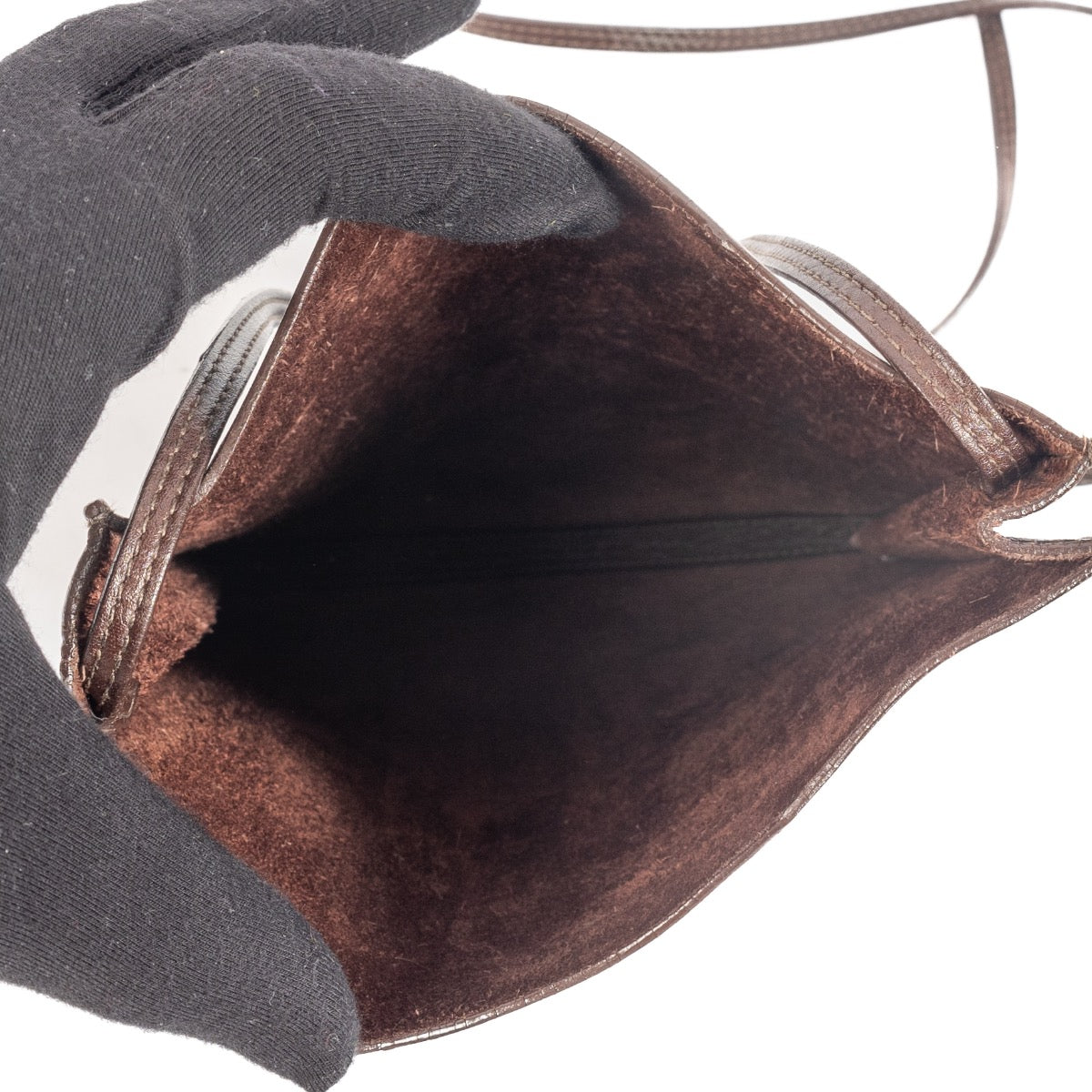 Shop 100% authentic second-hand Hermès Brown Onimetout Crossbody on Labellov.com