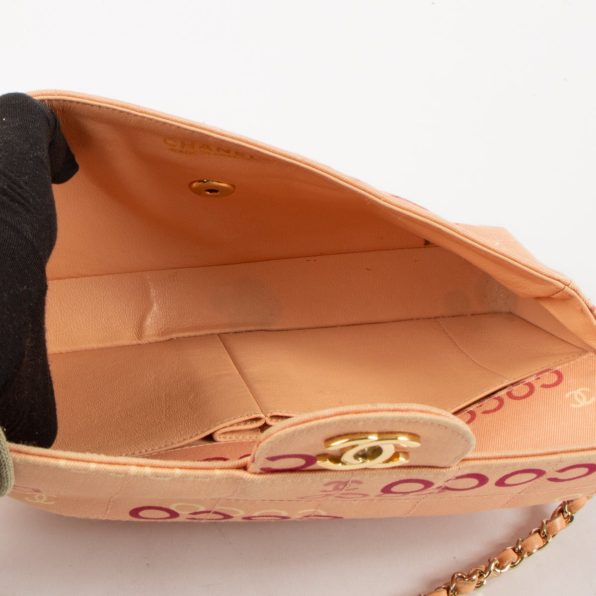 Shop the authentic Chanel Beige Coco Canvas East West Chocolate Bar Bag on Labellov.com.
