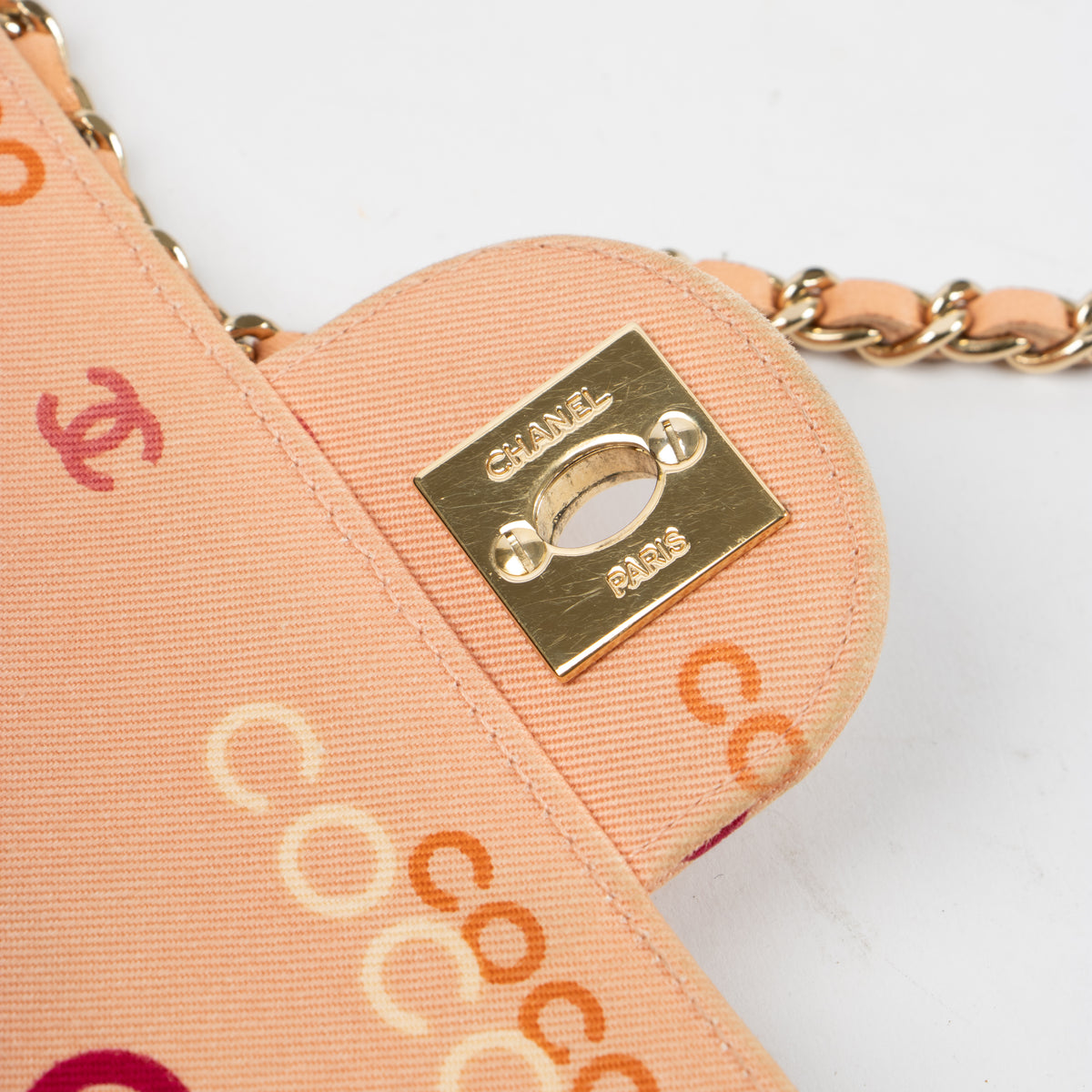Shop the authentic Chanel Beige Coco Canvas East West Chocolate Bar Bag on Labellov.com.