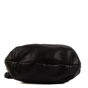 Shop safe online at Labellov in Antwerp, Brussels and Knokke this 100% authentic second hand Gucci Black Leather Techno Horsebit XL Hobo Bag