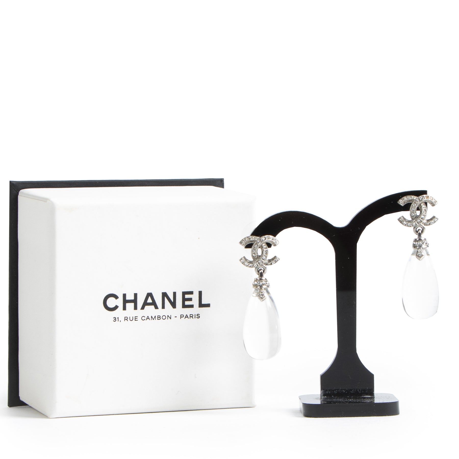 Chanel Doorzichtige Hanger Oorbellen Kristallen CC Logo